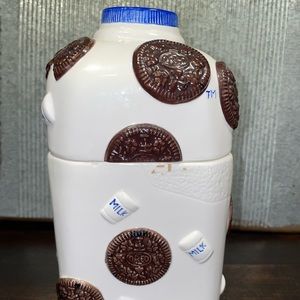 Collectible Nabisco Oreo Cookies Got Milk‎ Jug Cookie Jar